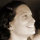 Agatha Beins