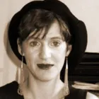 Lynda Hull